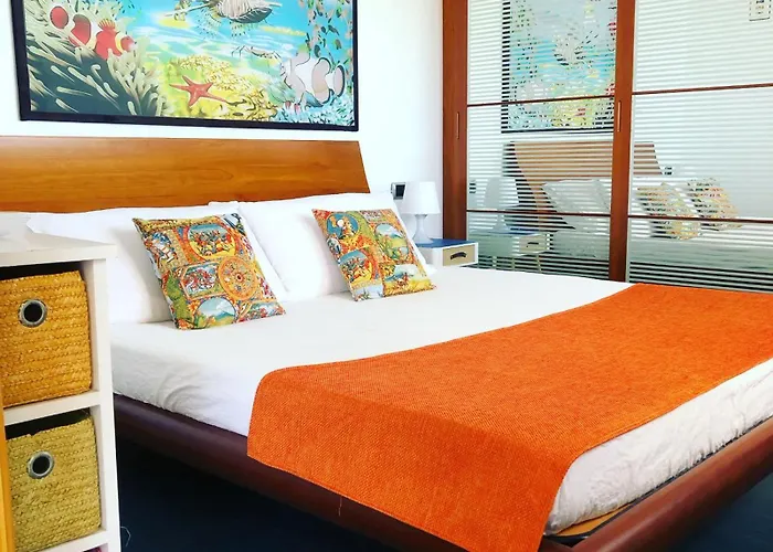 The Dream - Seafront Loft